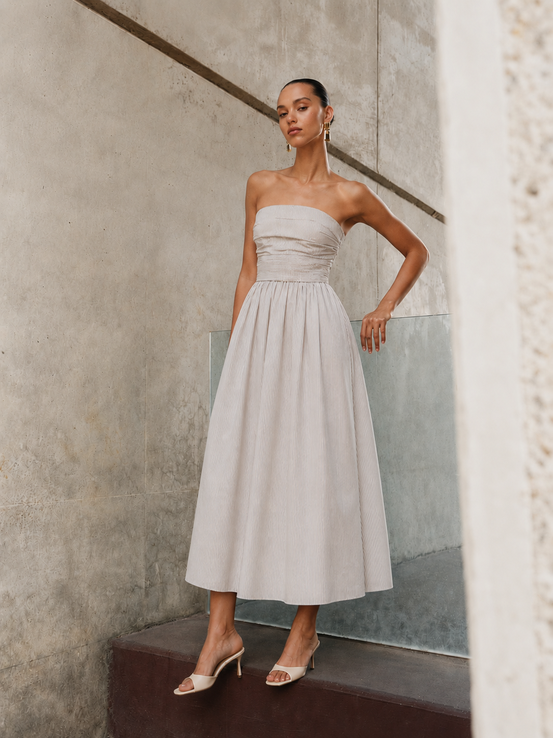 Vestido CELIÉR suelto beige