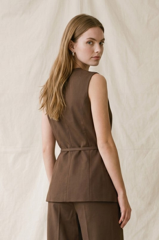 ASIMETRICAL VEST