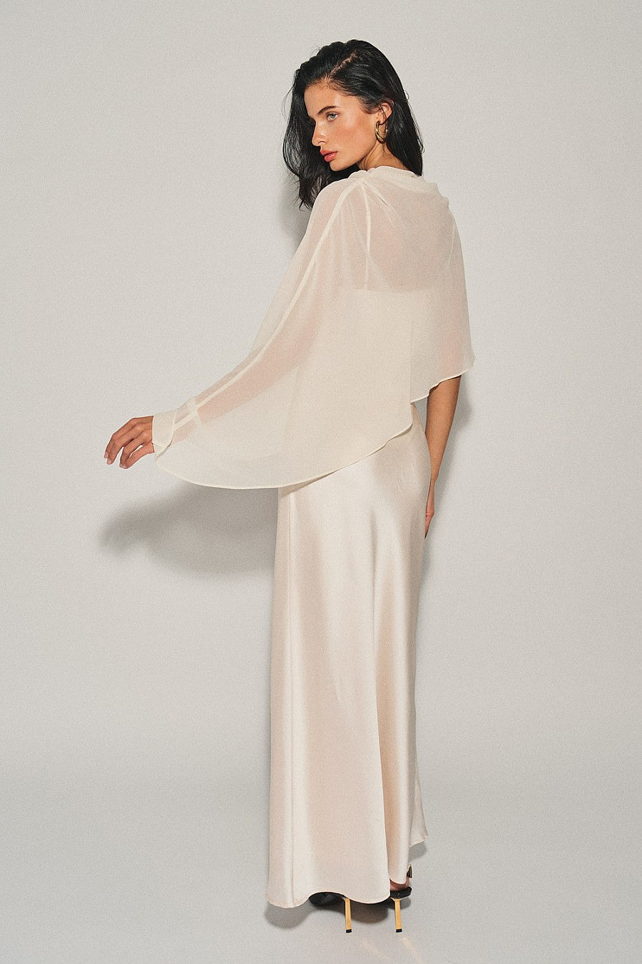 DRESS CAPE BEIGE